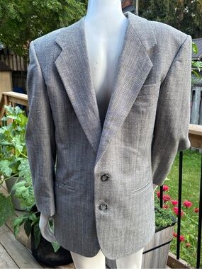 Vintage Daniel Hechter Blazer 38R | Silk Wool Blend Gray Tweed Sport Coat